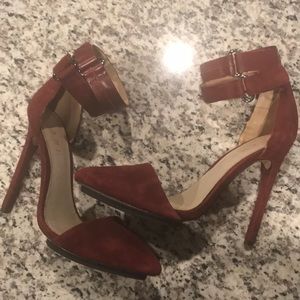 L.A.M.B. heels 7.5